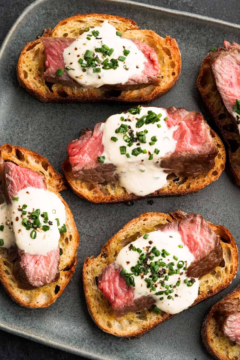 SEARED BEEF TENDERLOIN ON CROSTIN